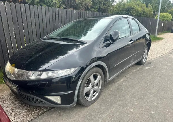 mazowieckie Honda Civic cena 8000 przebieg: 226470, rok produkcji 2007 z Tłuszcz